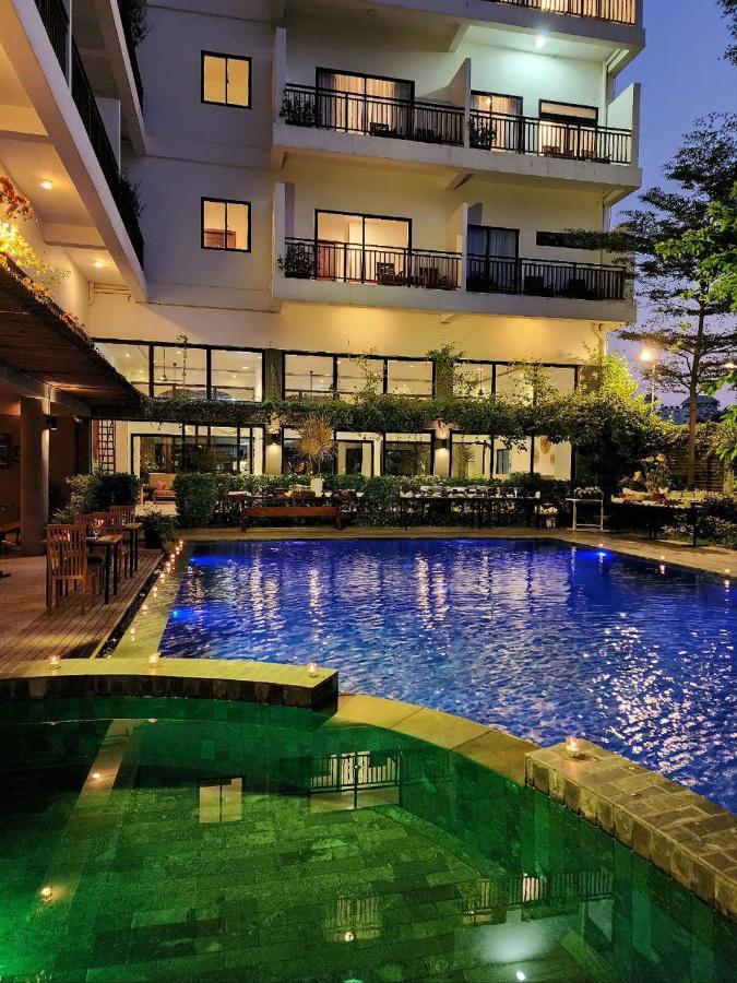 Daco Hotel เสียมราฐ ภายนอก รูปภาพ