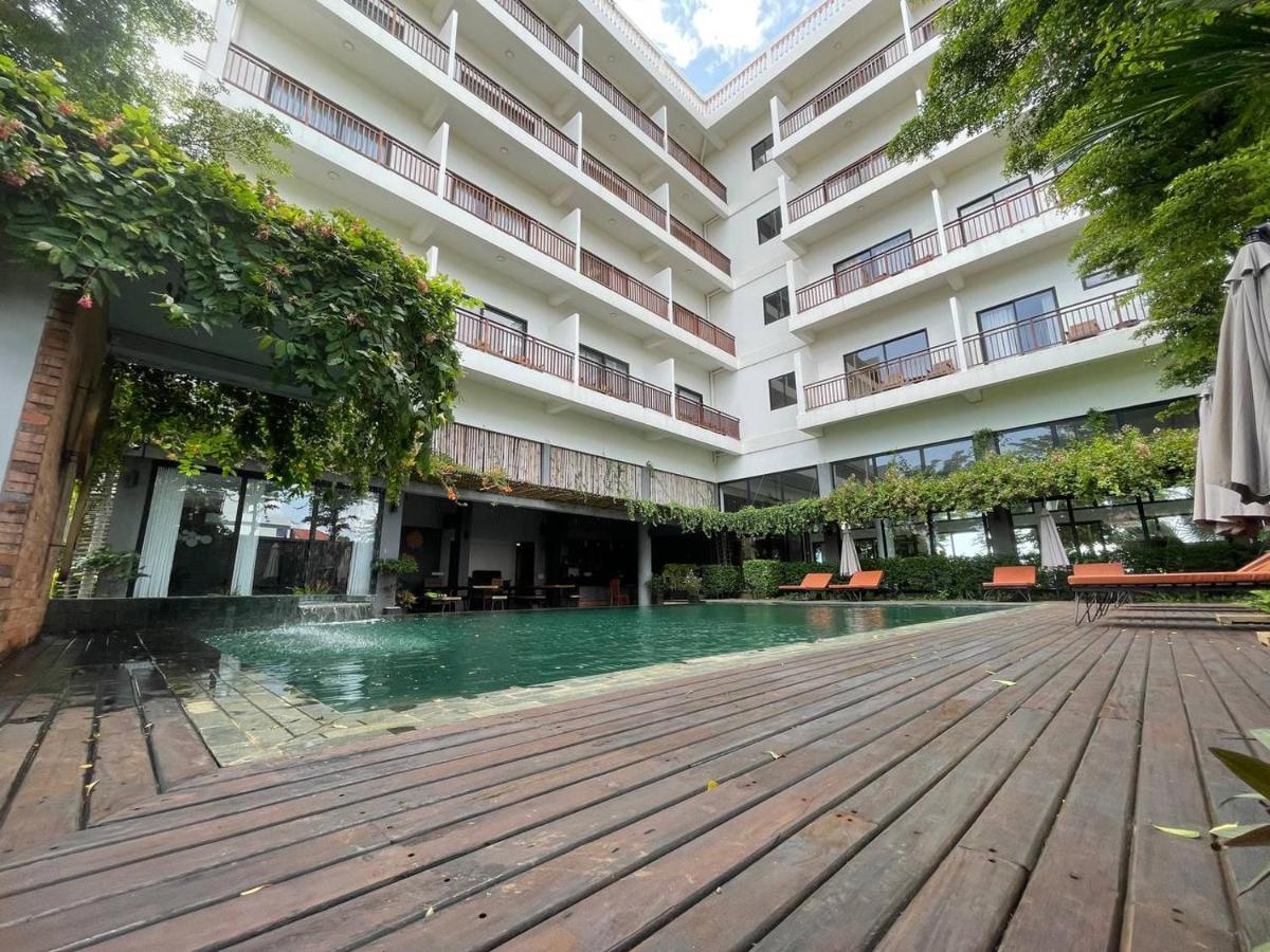 Daco Hotel เสียมราฐ ภายนอก รูปภาพ