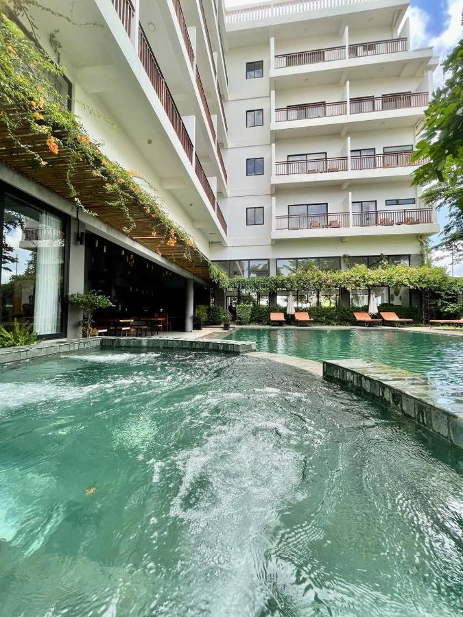 Daco Hotel เสียมราฐ ภายนอก รูปภาพ