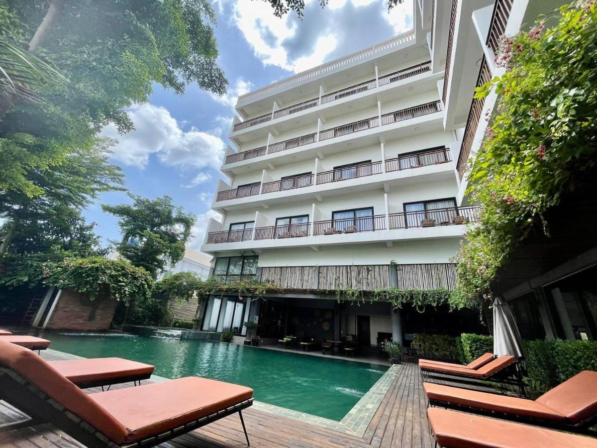 Daco Hotel เสียมราฐ ภายนอก รูปภาพ